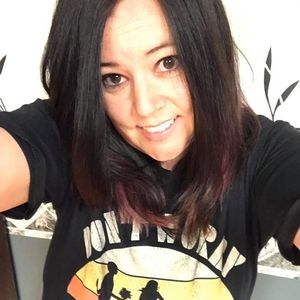 Meet your Posher, Abbey